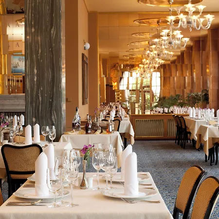 Alexandria & Wellness 4*